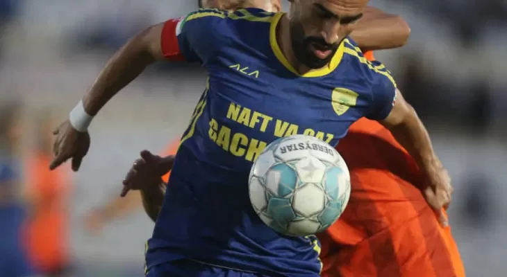 جدال تماشایی نفتی‌های گچساران برابر شهر راز شیراز