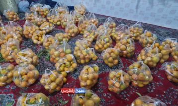 توزیع بستههای معیشتی بین خانوادههای کمبرخوردار