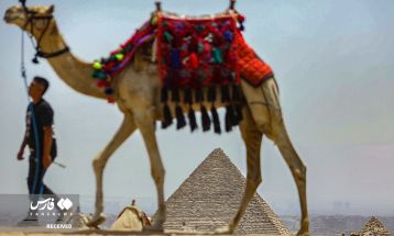 گشت و گذار در اهرام مصر