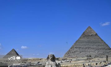 گشت و گذار در اهرام مصر