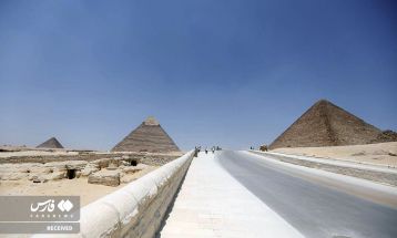 گشت و گذار در اهرام مصر