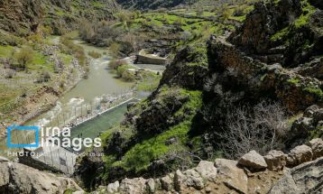 فوتبال در دل کوهستان
