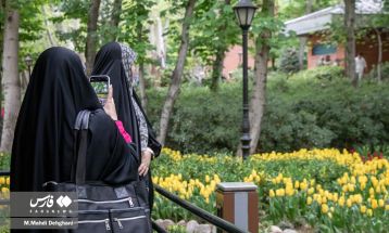 شکوفایی لاله‌ها در باغ ایرانی