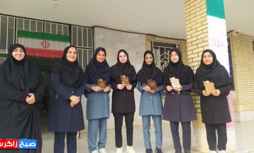تجلیل از دانش‌آموز  برتر علمی در باشت
