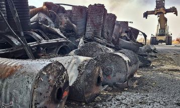 خسارات انفجار در اسکله شهید رجایی - بندرعباس