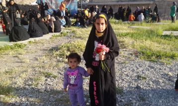 پرچم رضوی در آغوش مردمان روستای کریک دنا