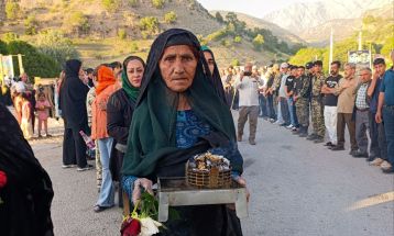 پرچم رضوی در آغوش مردمان روستای کریک دنا