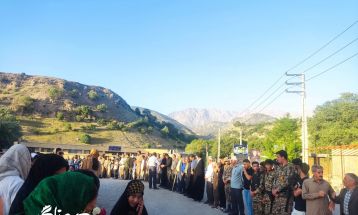 پرچم رضوی در آغوش مردمان روستای کریک دنا