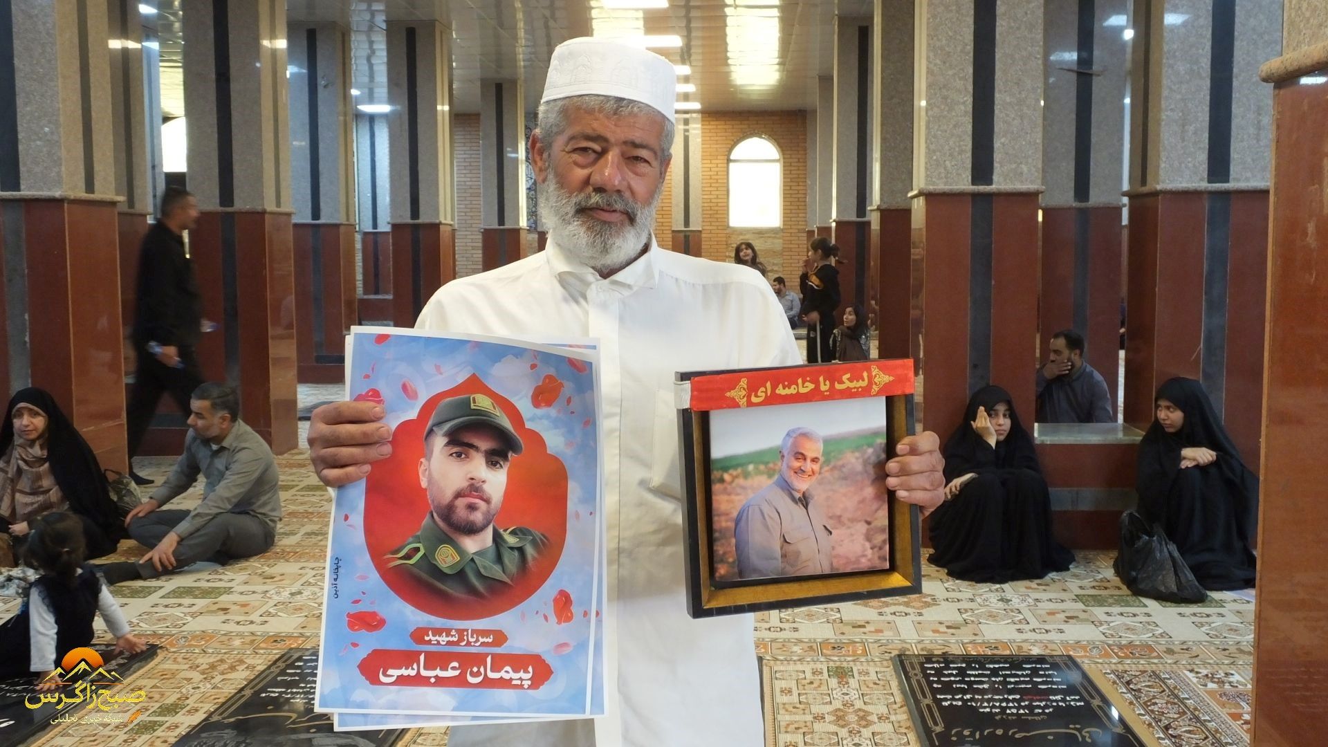 گچساران در سوگ اربعین شهدای مدافع امنیت+ تصاویر